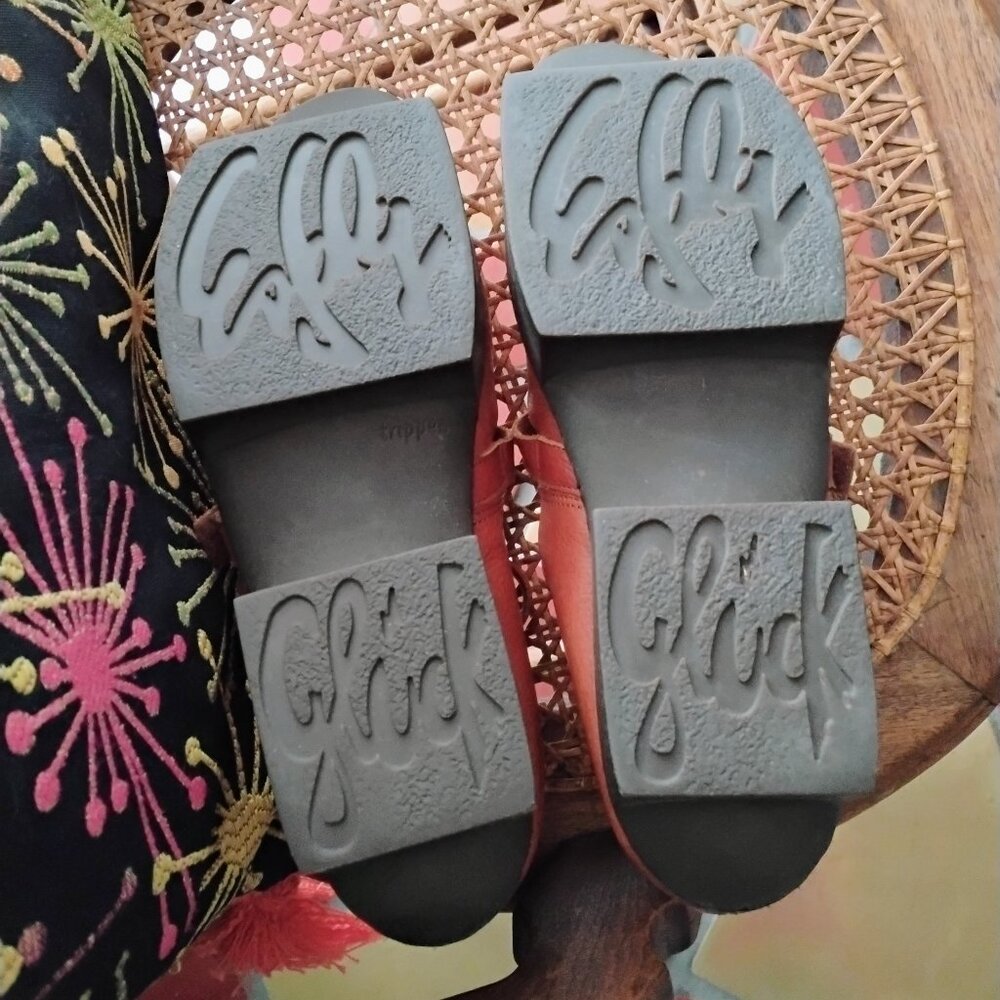 "Sisters" Trippen Tan Leather Rubber Japanese MaryJane Shoes SZ 40 EUC - Picture 5 of 7